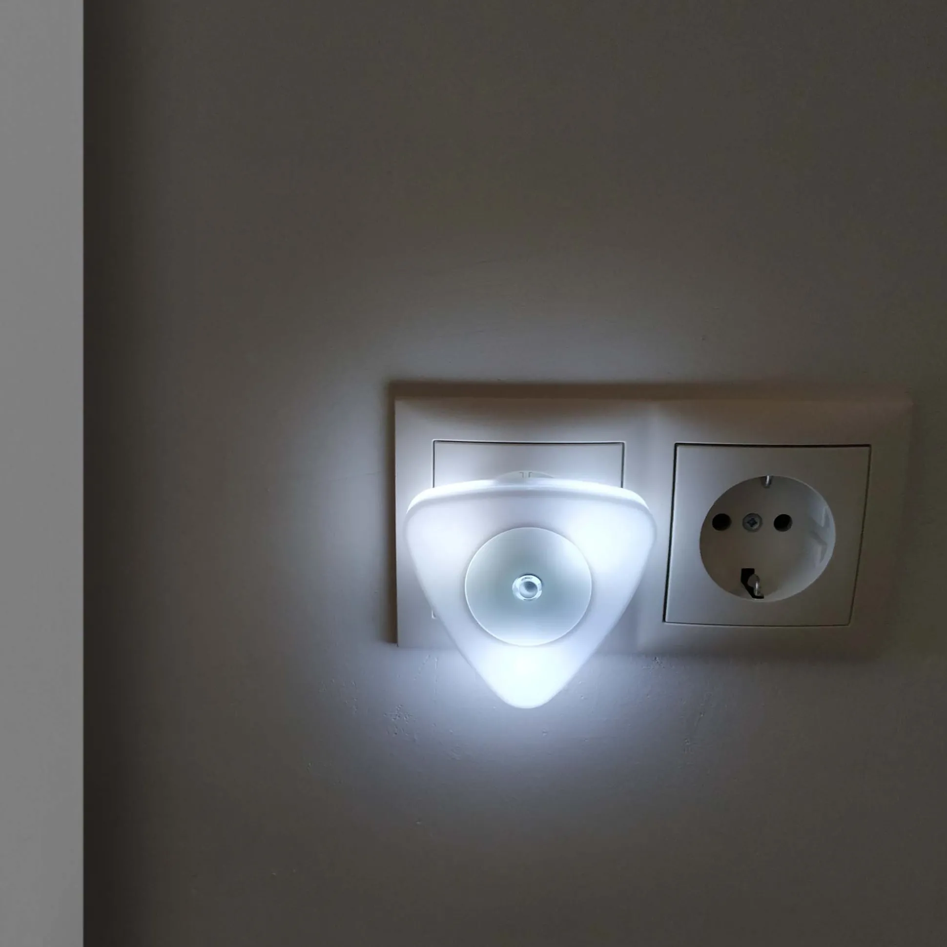 Alecto nachtlampje ANV-20 transparant