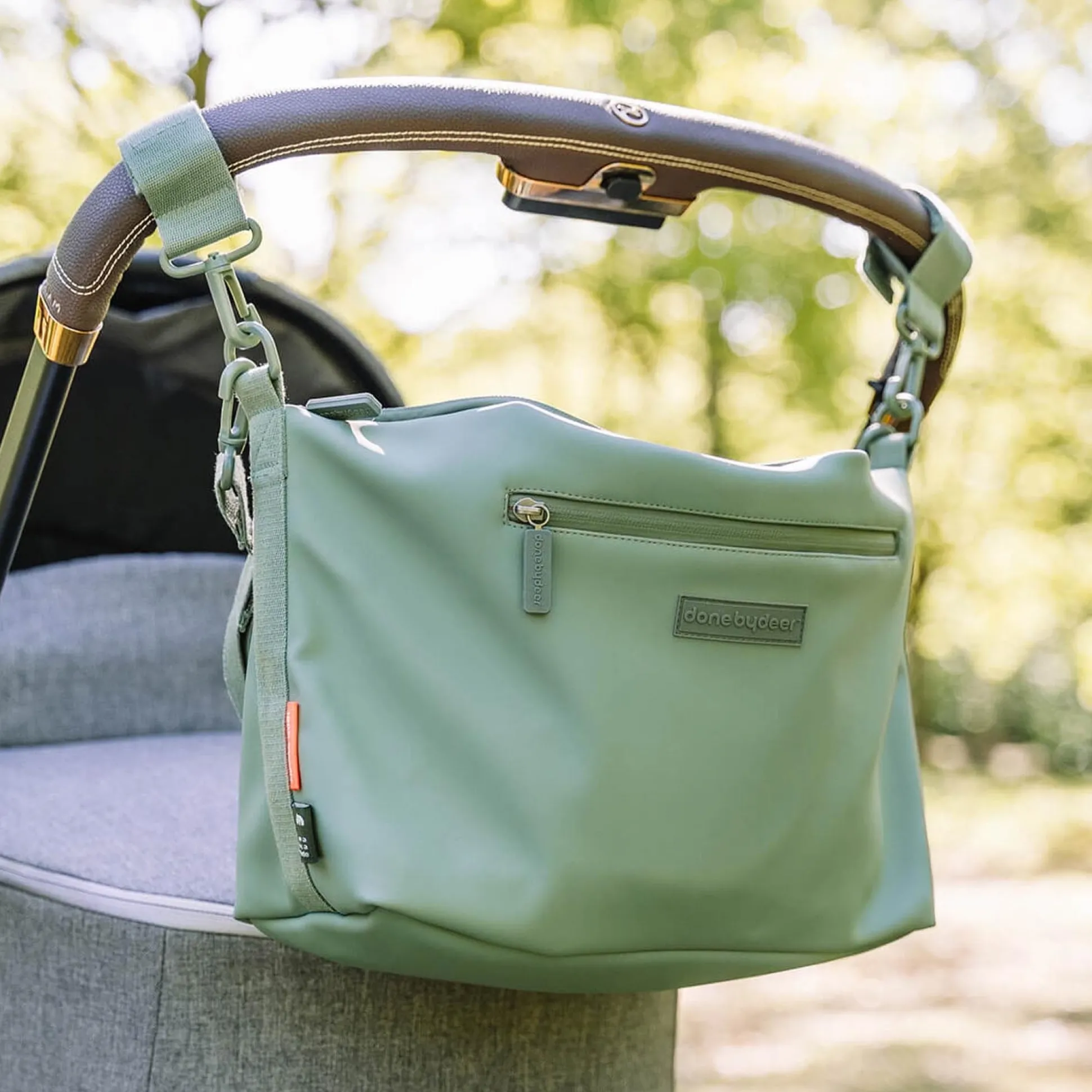 Done by Deer luiertas Green