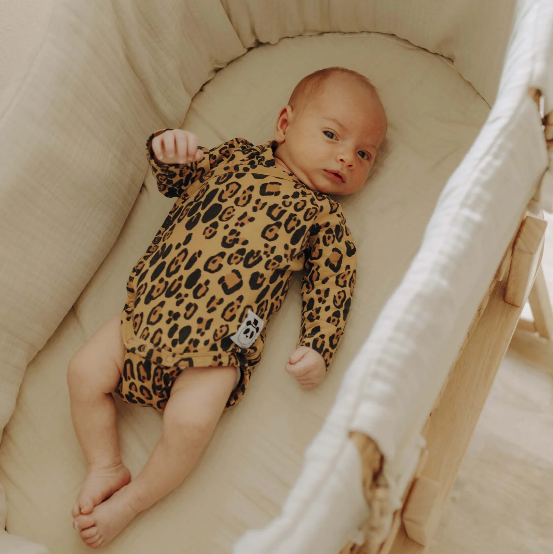 Geuther mozes mandje met standaard White