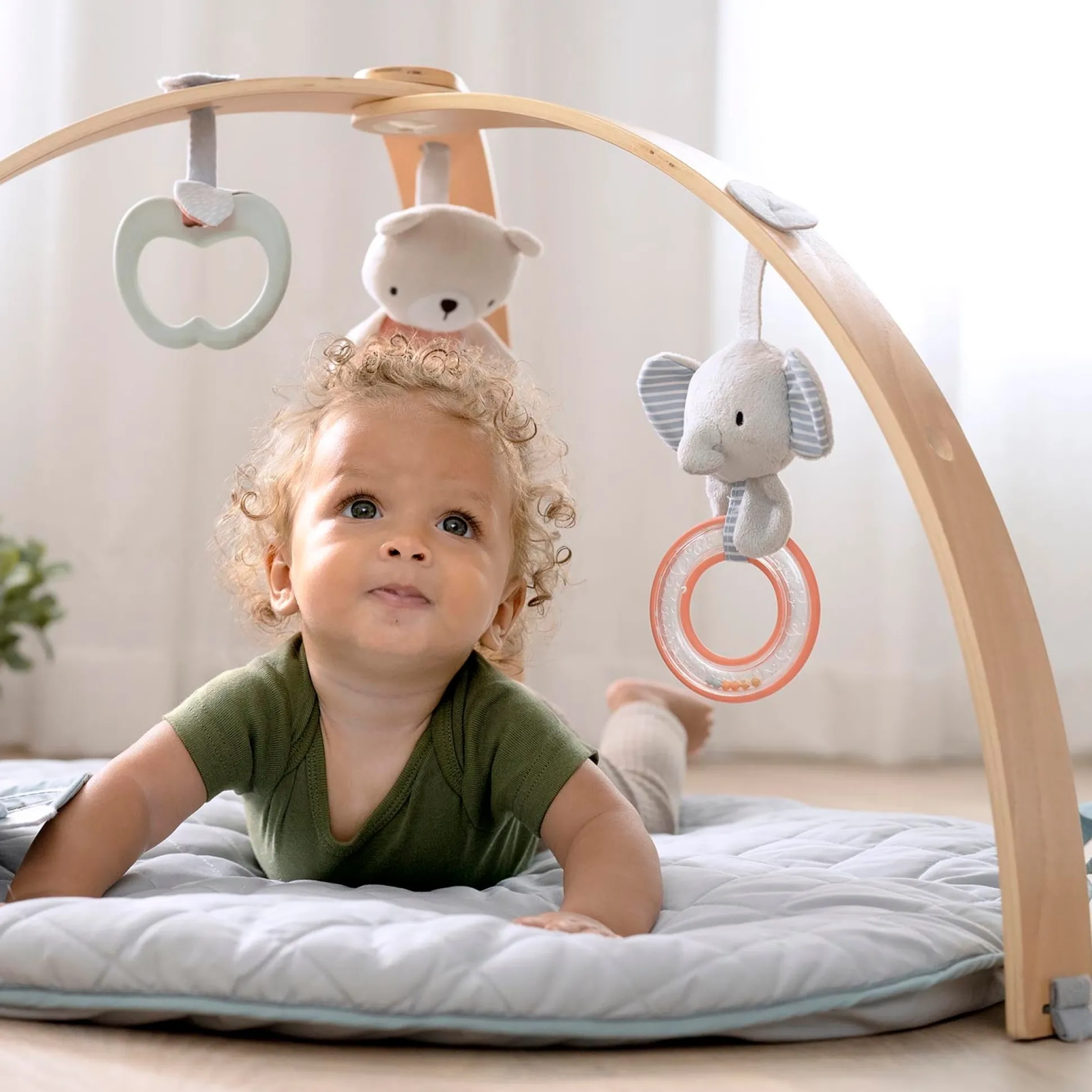 Ingenuity Cozy Spot babygym Lightgrey