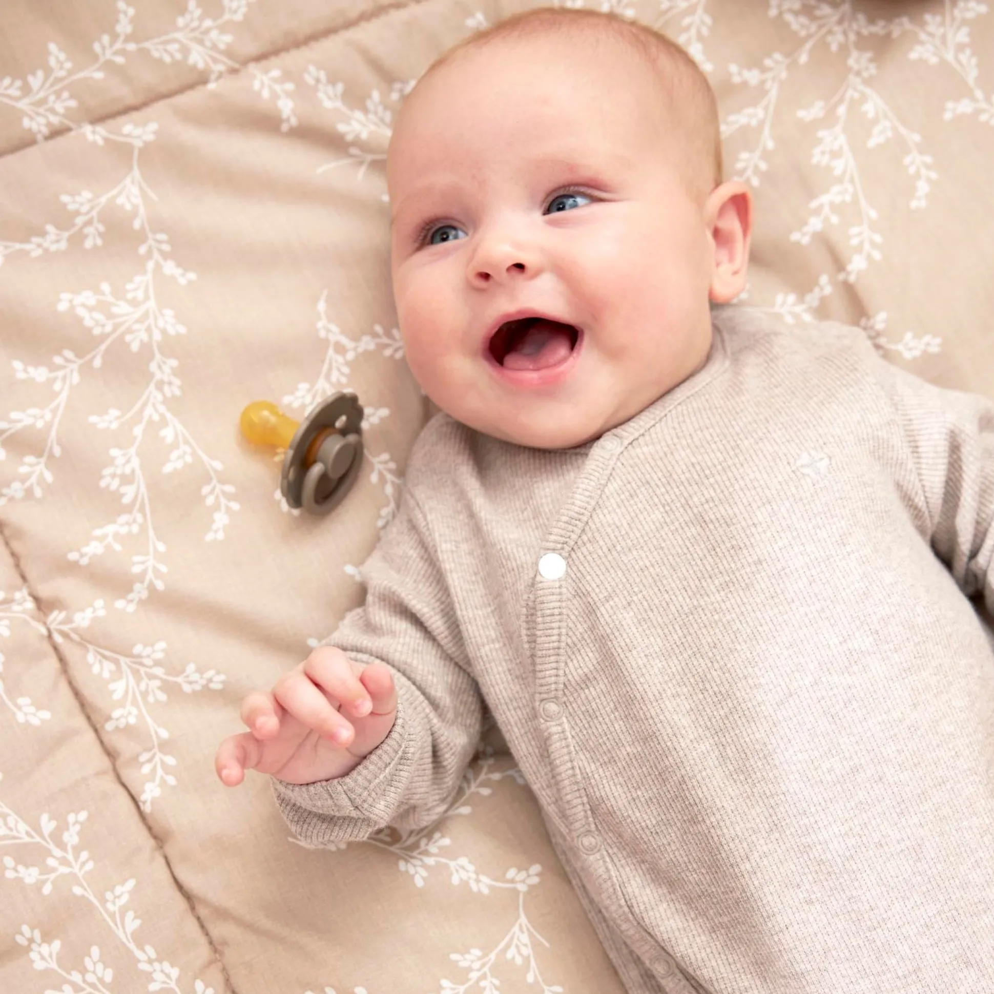 Meyco boxkleed branches Sandbrown