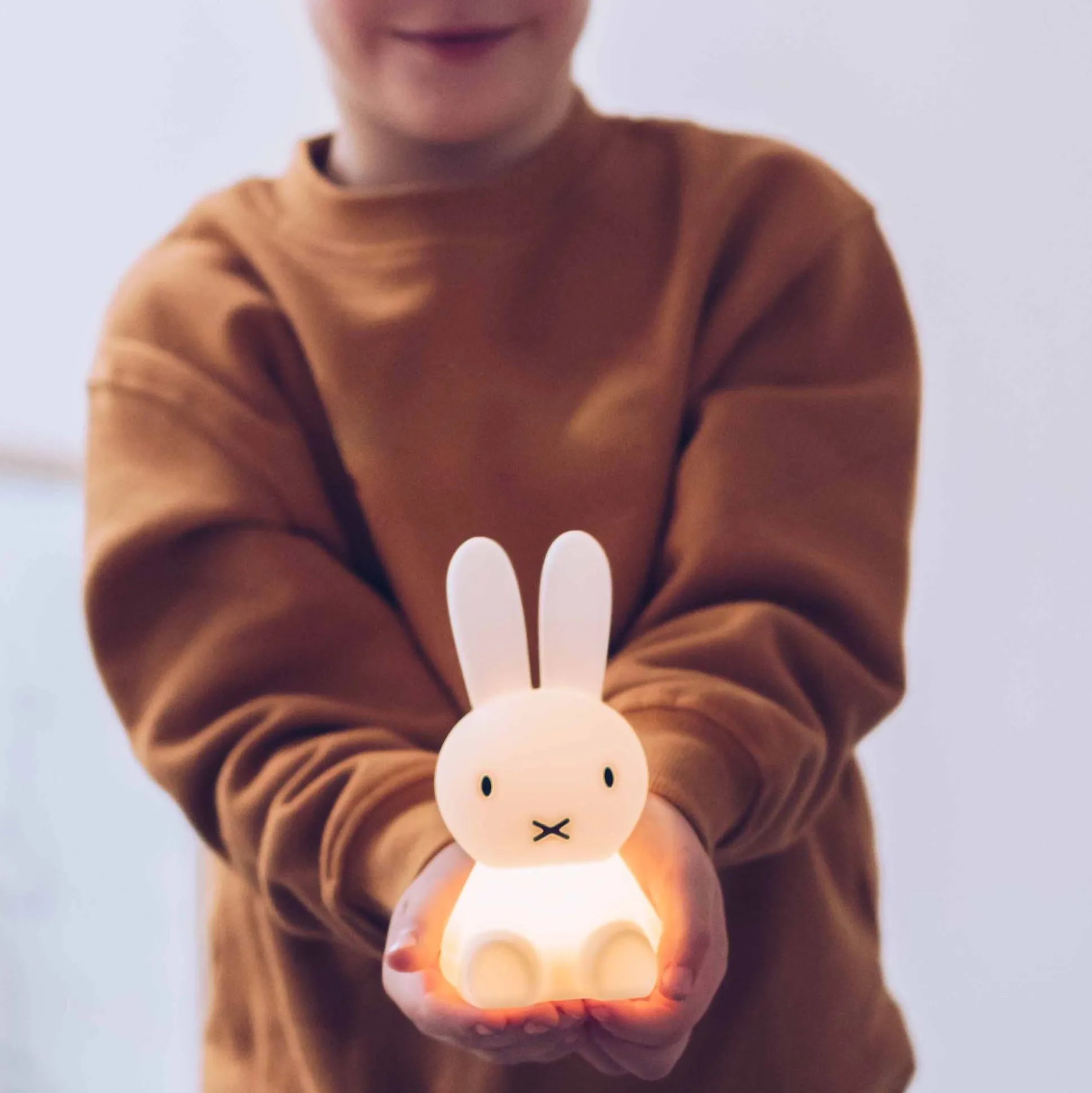 Mr Maria lampje nijntje 15cm wit