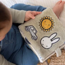 Nijntje Activiteitenboek Fluffy Pink Green