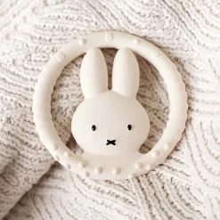 Nijntje bijtring van natuurlijk rubber wit