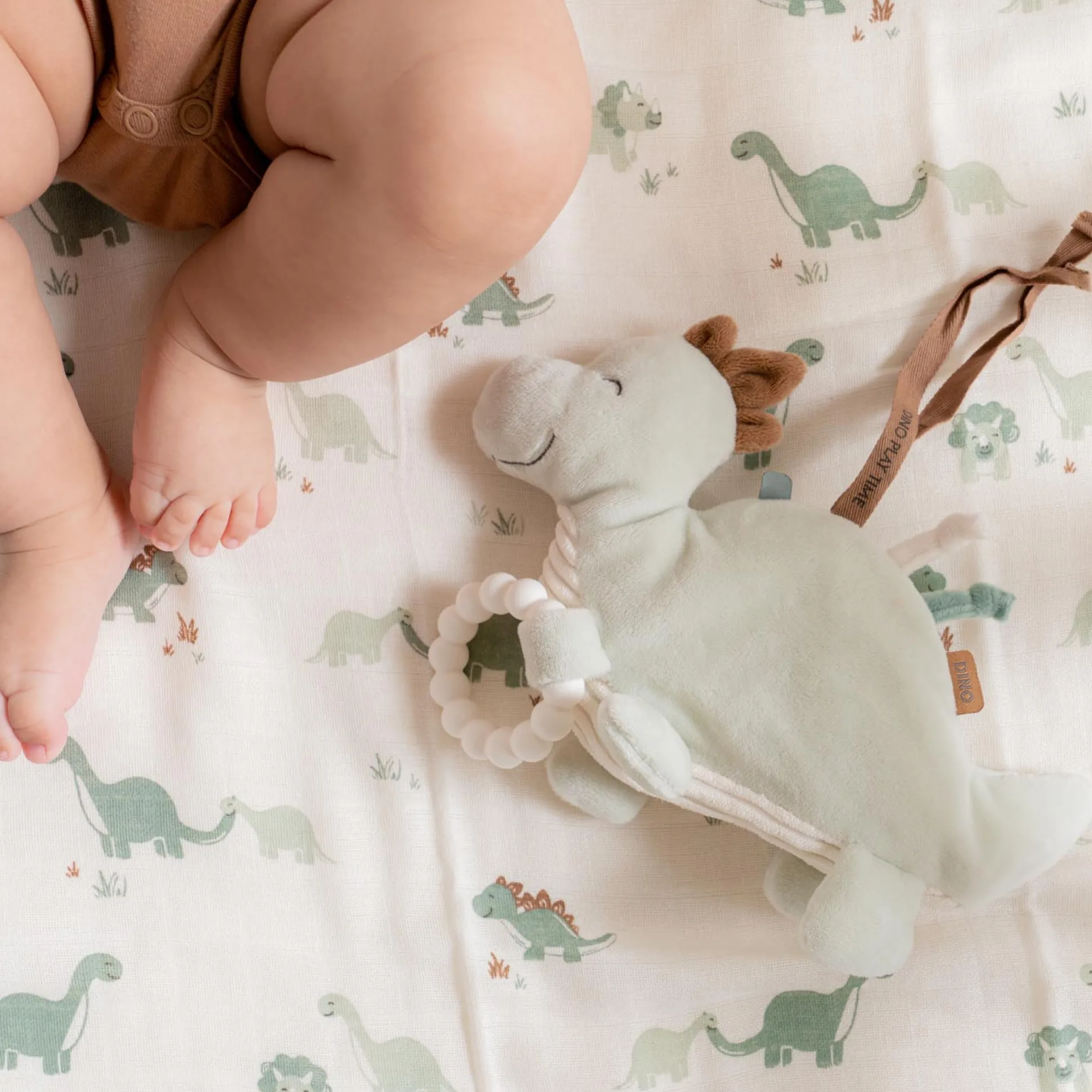 Prénatal activiteitenspeeltje dino Midgreen