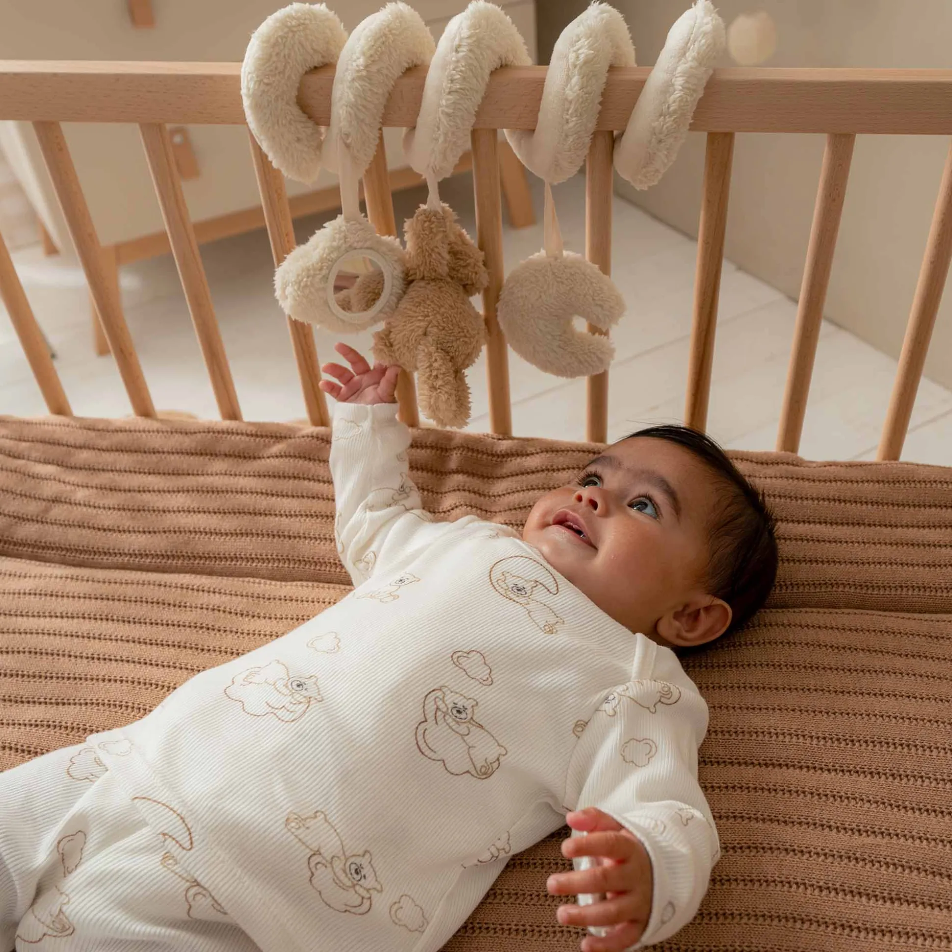 Prénatal boxspiraal beer Beigebrown