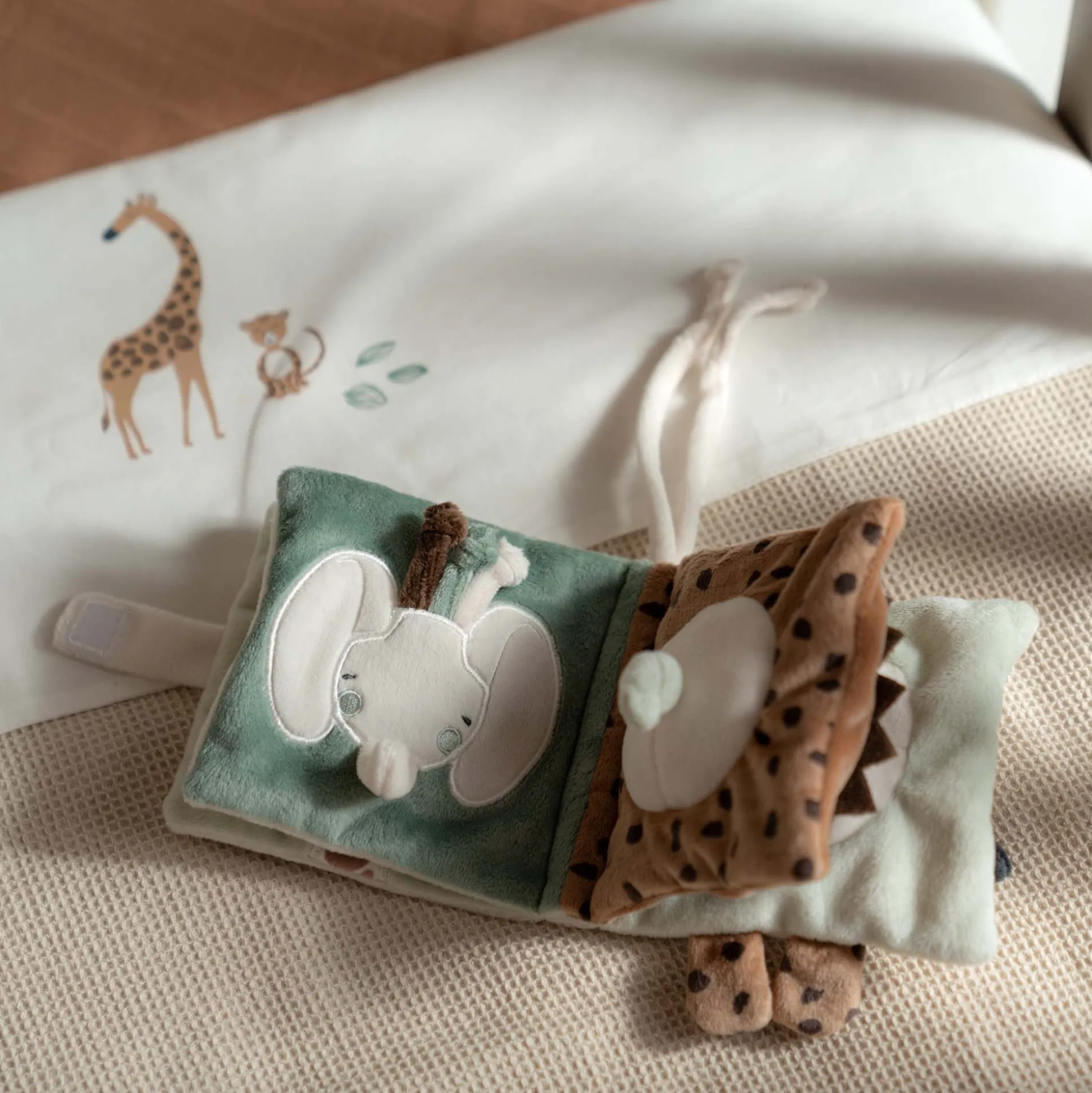 Prénatal buggyboekje Savanne Dark Sand Brown