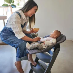 Prénatal houten kinderstoel Evan bundel taupe