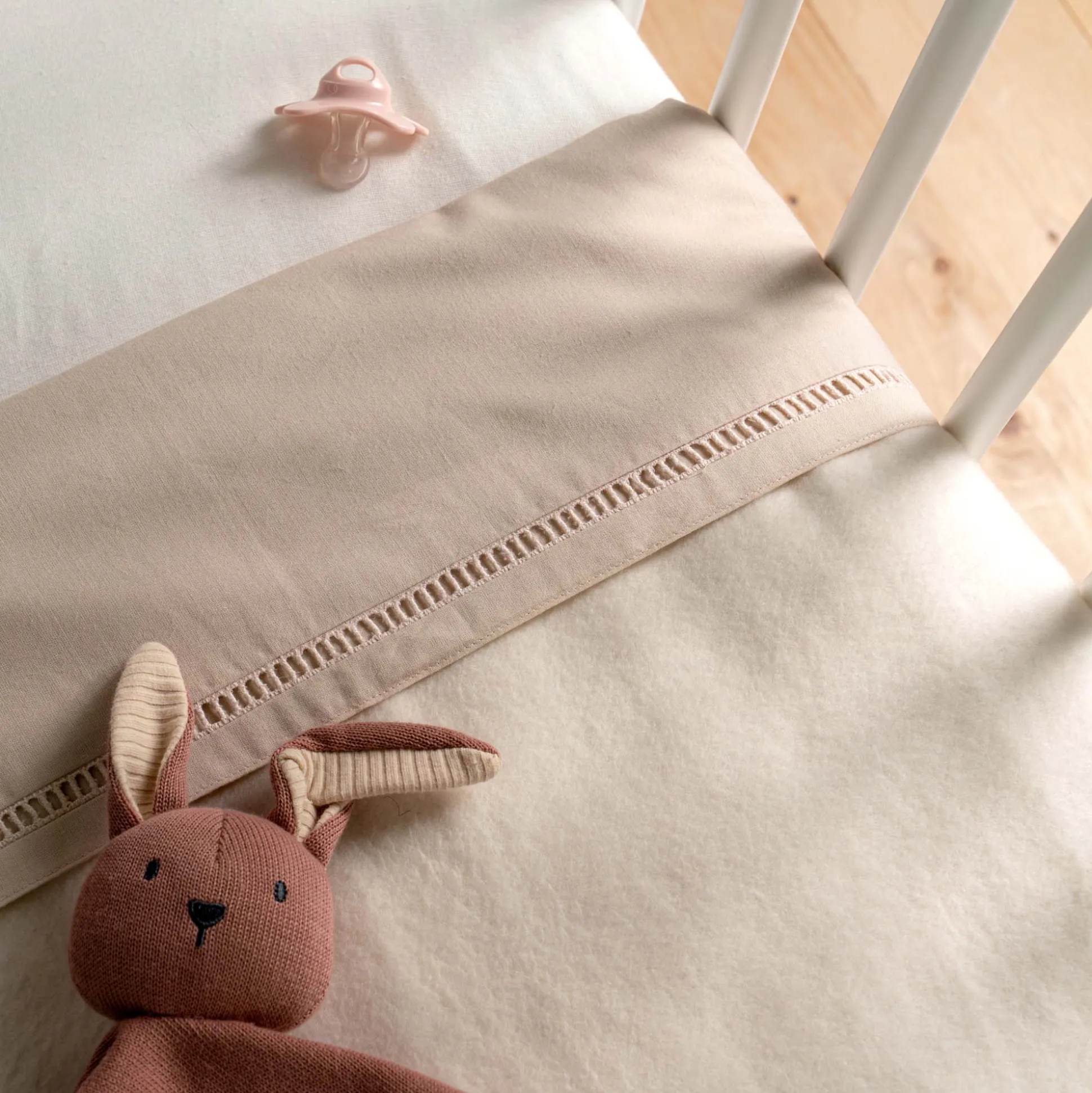 Prénatal ledikantdeken wit