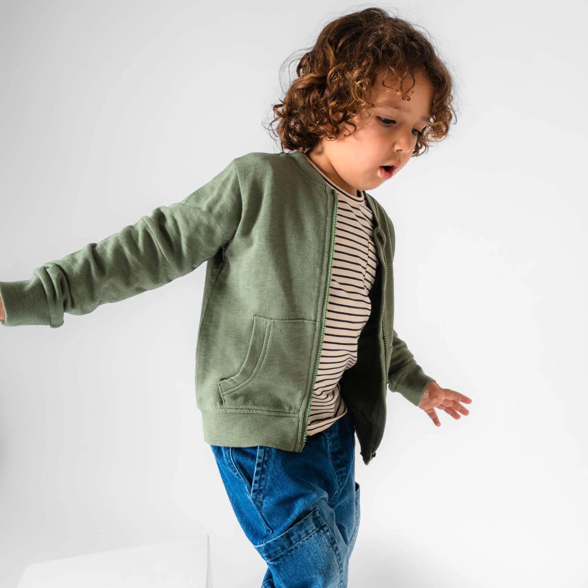 Prénatal peuter vest lange mouwen effen groen