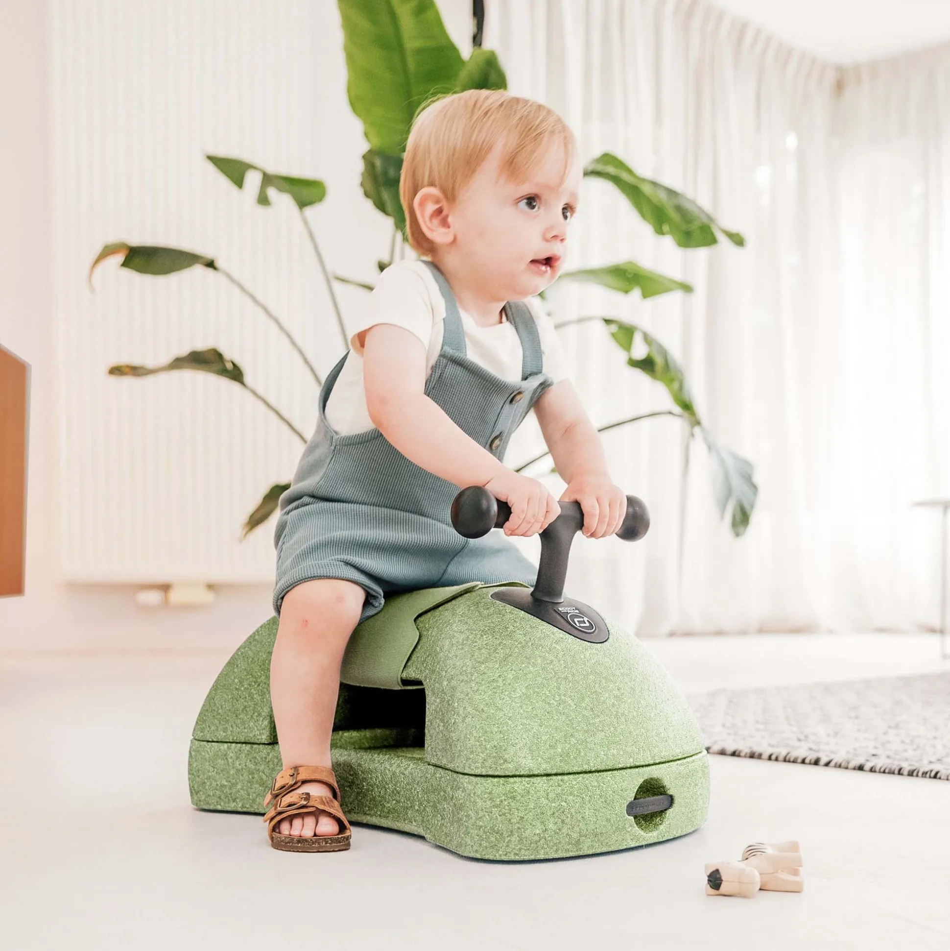 Scoot and Ride My First babywalker Olivegreen