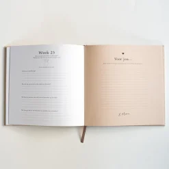 Zwangerschapsdagboek Beigebrown